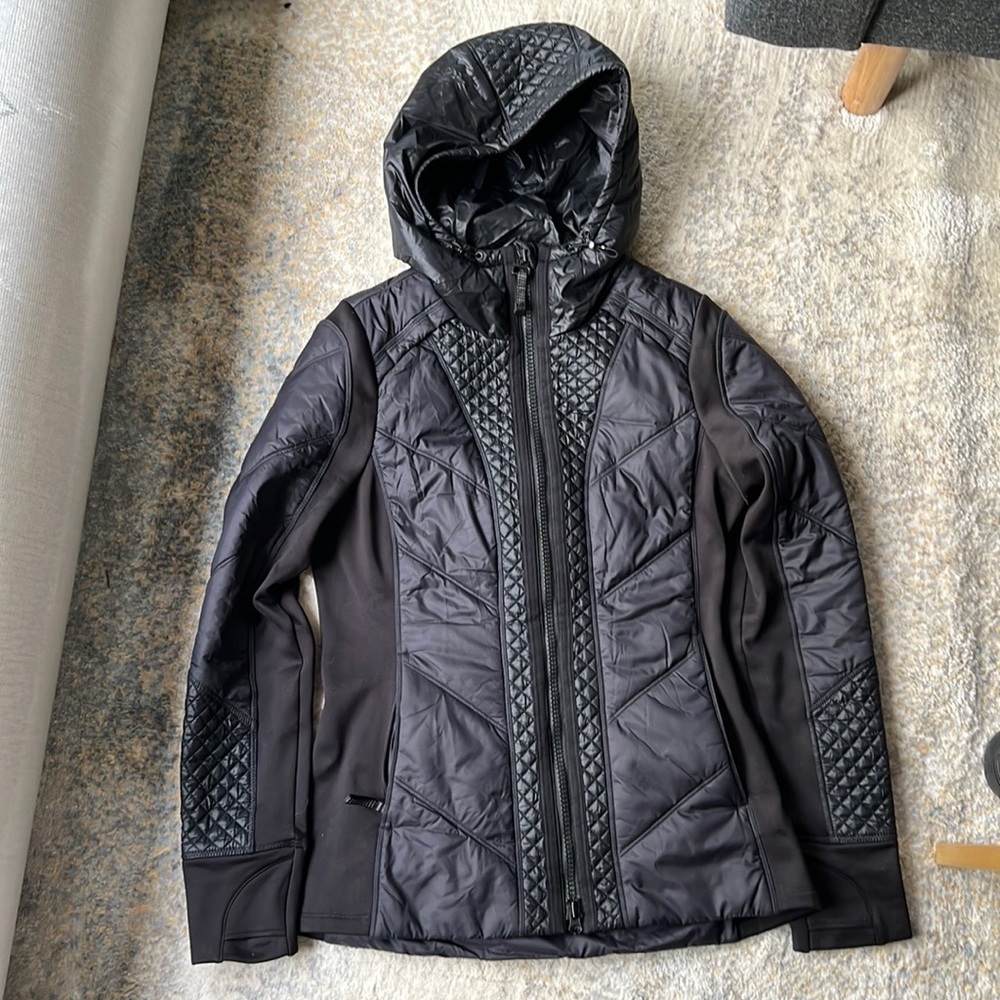 Athleta Rock Ridge Primaloft Jacket Black Small